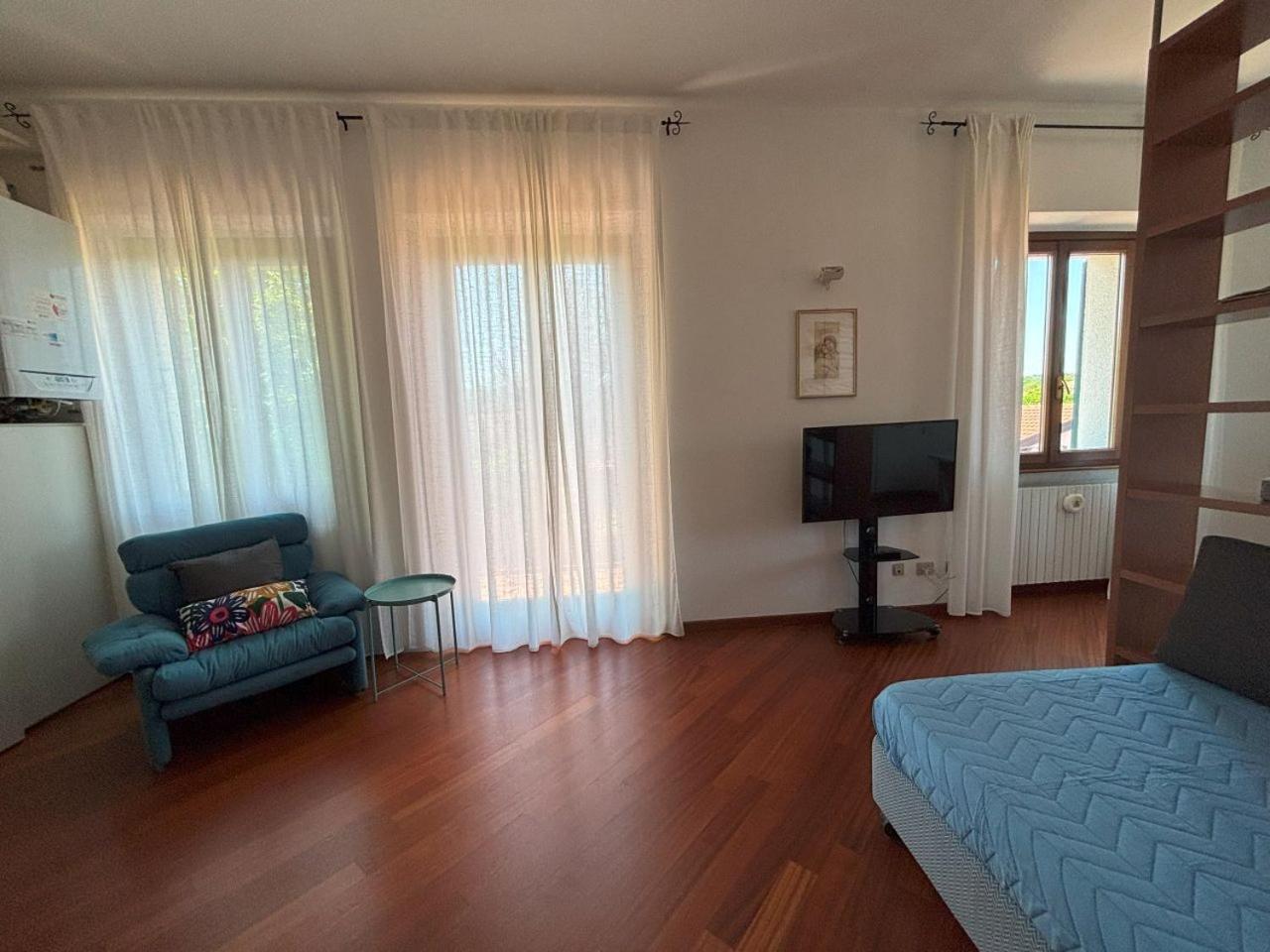 Casa Vacanze Magnolia Borgo Ticino Habitación foto