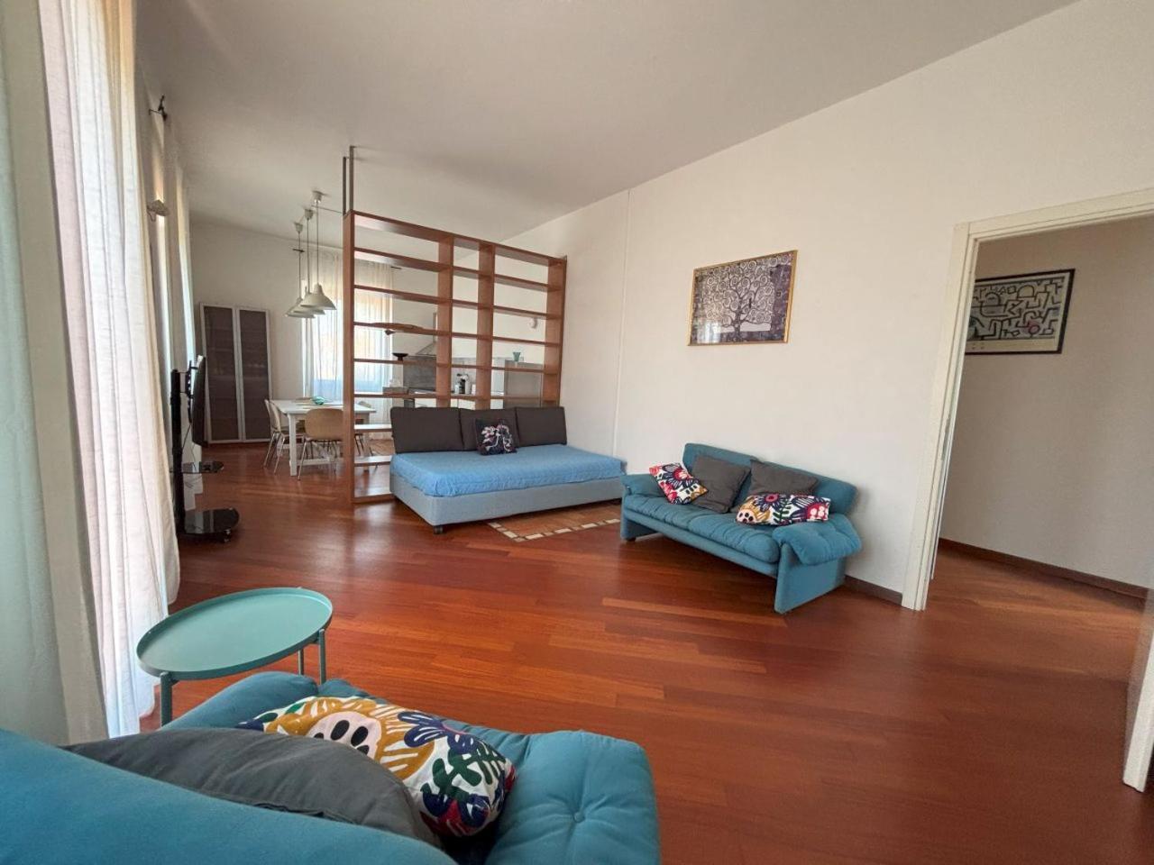 Casa Vacanze Magnolia Borgo Ticino Exterior foto