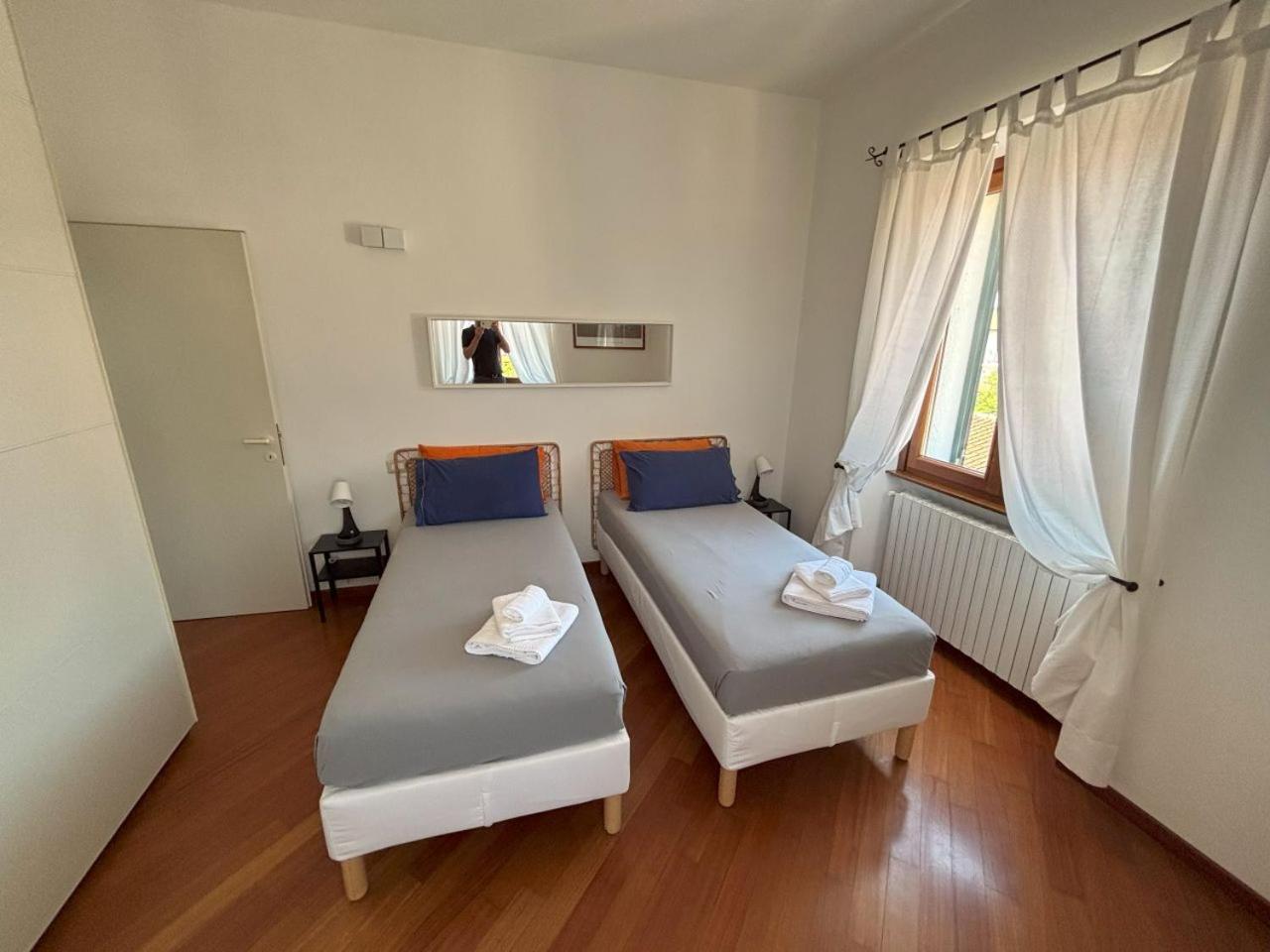 Casa Vacanze Magnolia Borgo Ticino Exterior foto