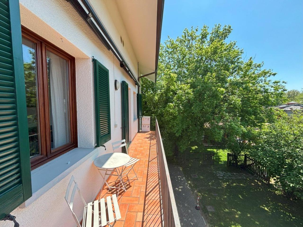 Casa Vacanze Magnolia Borgo Ticino Exterior foto