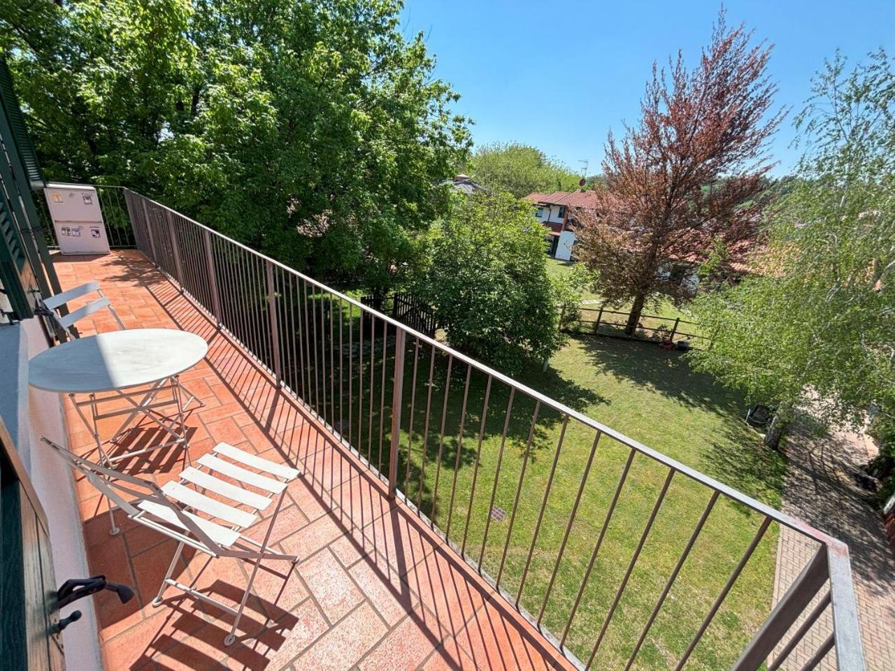 Casa Vacanze Magnolia Borgo Ticino Exterior foto