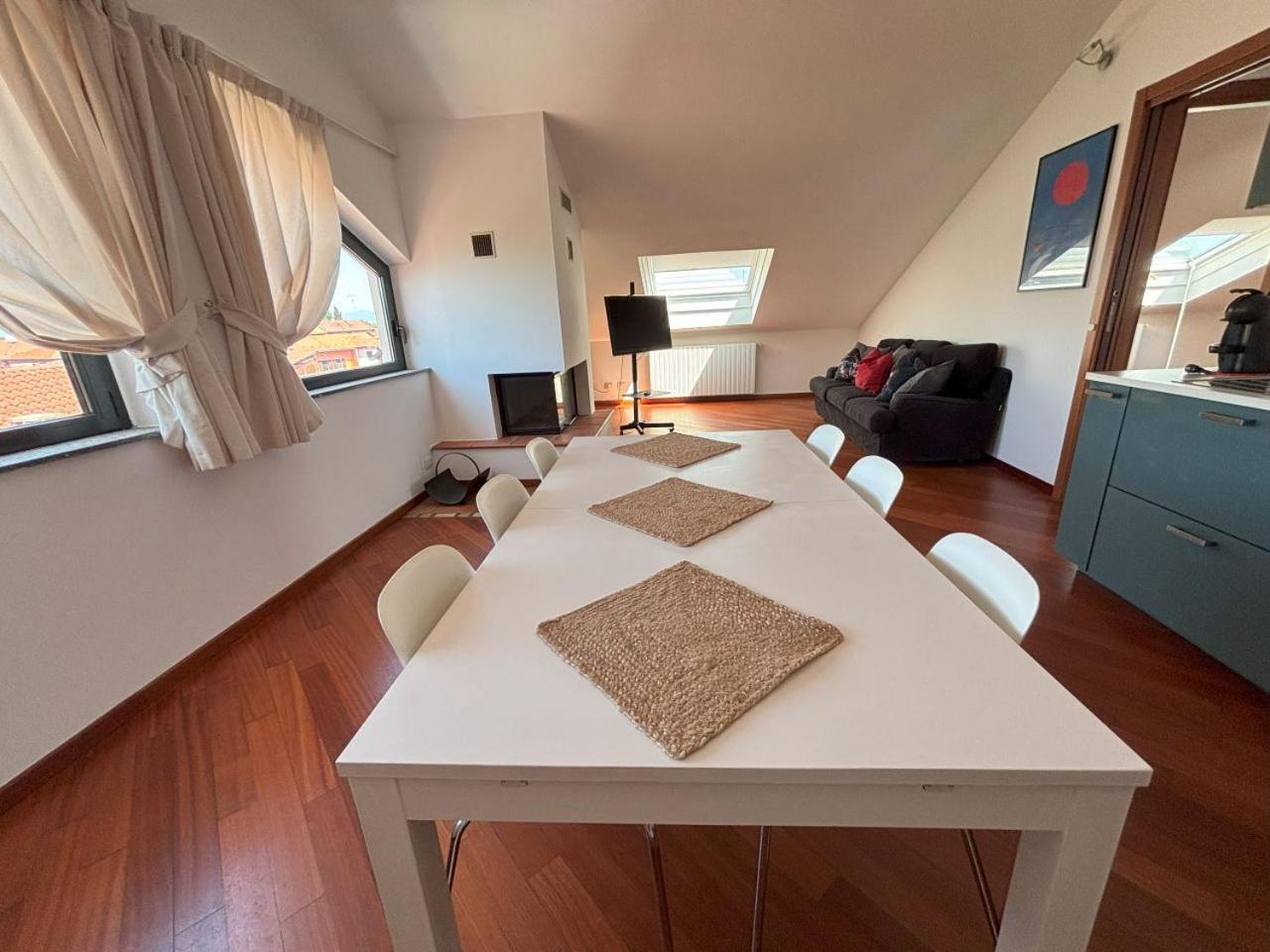 Casa Vacanze Magnolia Borgo Ticino Exterior foto